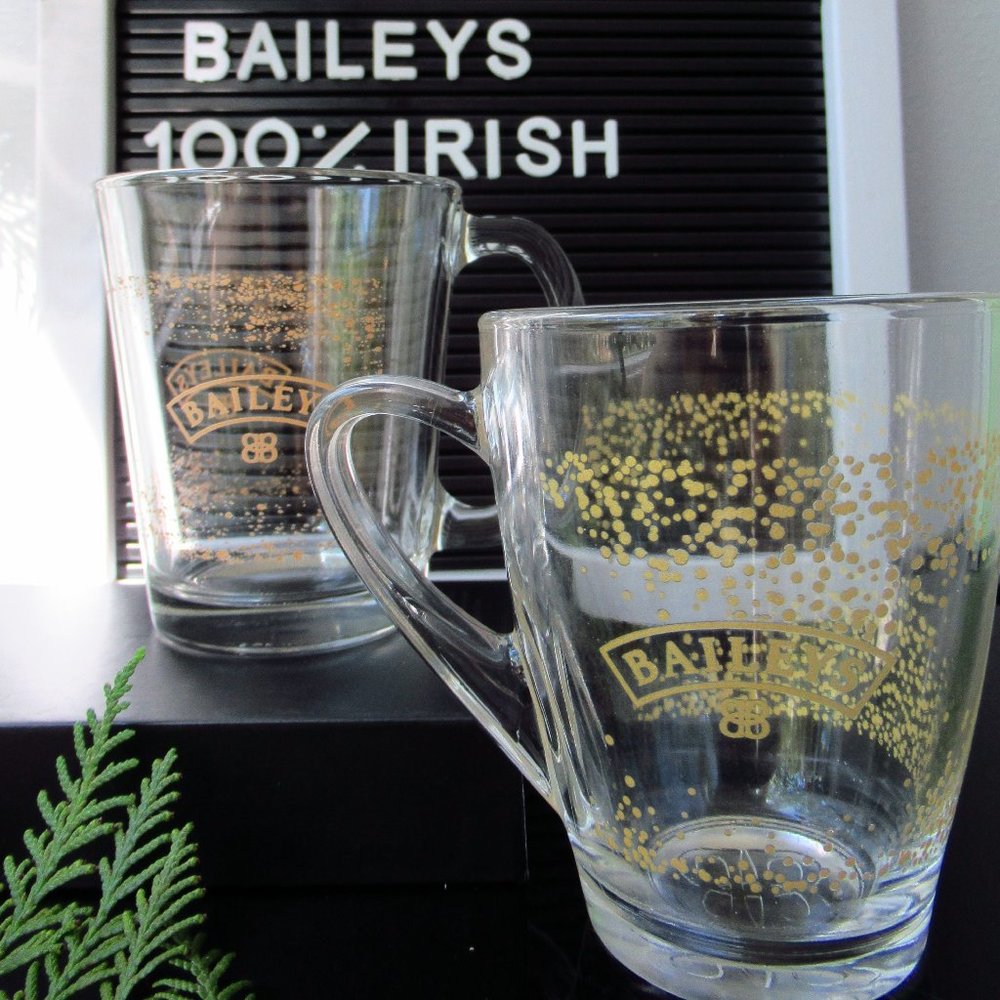 Glass 2 Mugs Baileys
